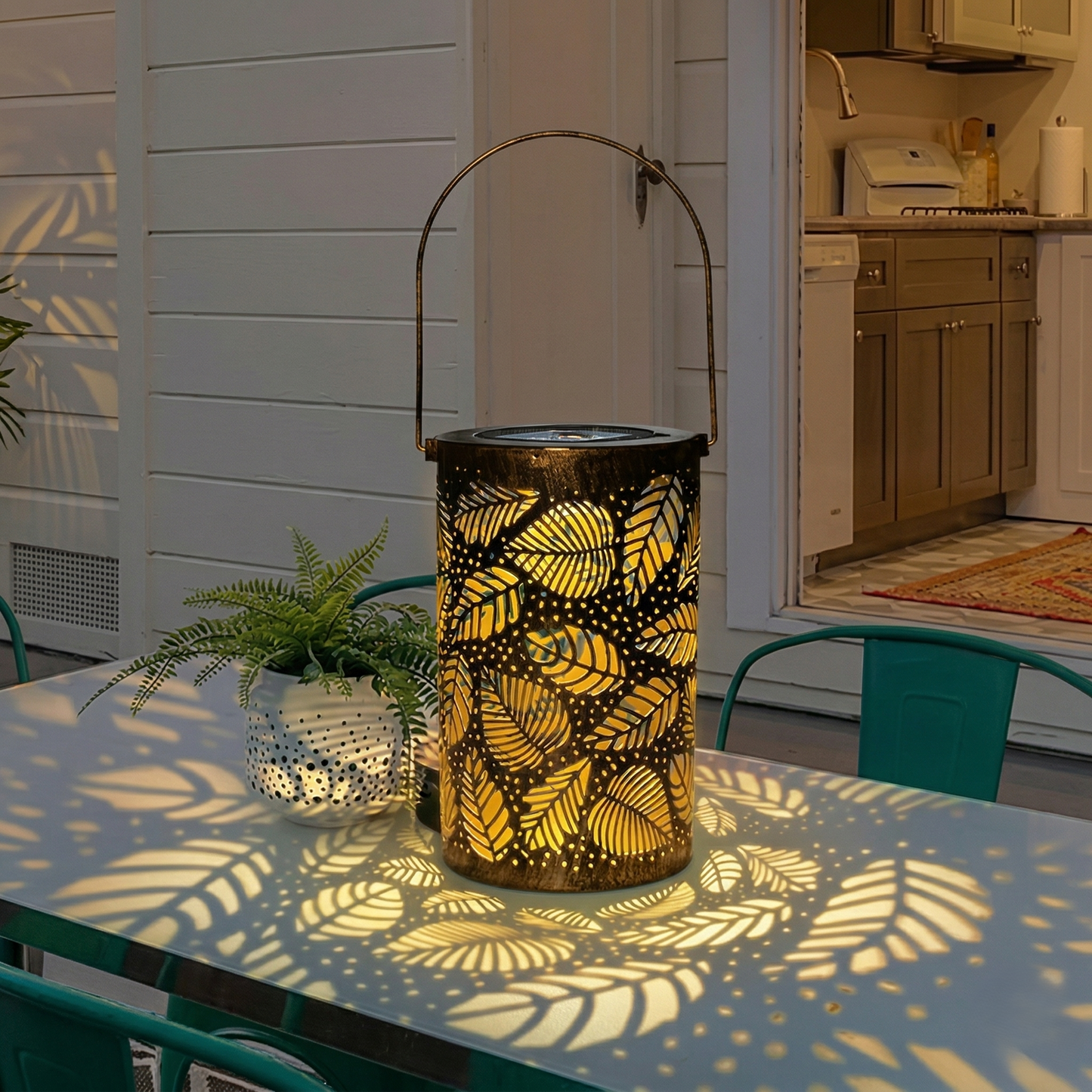 Embercroft™ – Solar Lantern with Colorful Sunflower Light Projection, IP55 Waterproof + 50% OFF