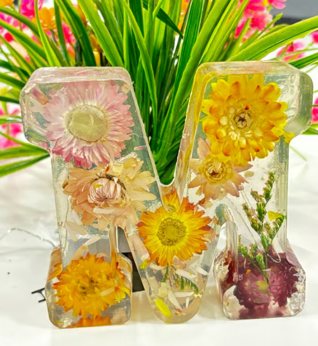 BloomLock Resin Accent- 50 % OFF