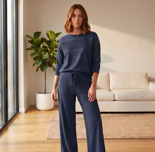 Sofrel™ – Soft Pleated 2-Piece Lounge Set for Women | Long Sleeve Top & Wide-Leg Drawstring Pants + 50% OFF