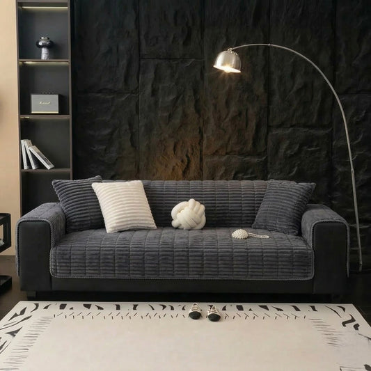 Nestwell™ – Quilted Plush Flannel Non-Slip Sofa Cover + 50% OFF