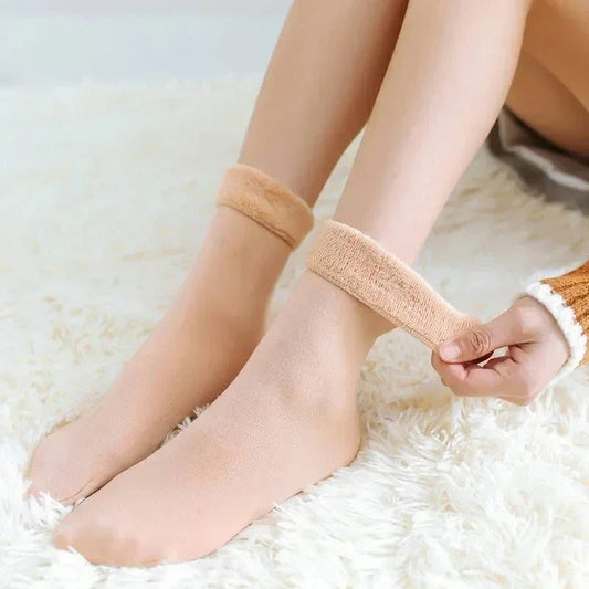 SnuggleSocks – Cozy Warmth for Your Feet & Enhanced Circulation + BUY 4 + GET 4 FREE!