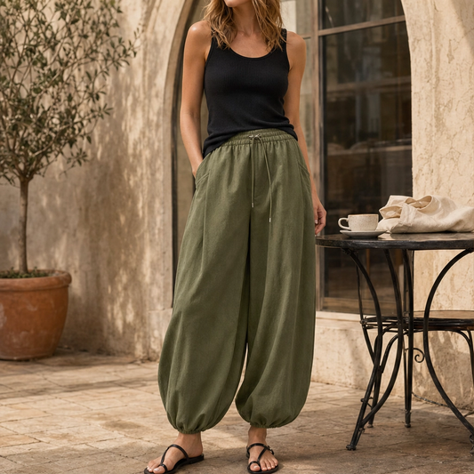 Drapelle™ – Pleated Lantern Trousers with Adjustable Waist & Deep Pockets + 50% OFF